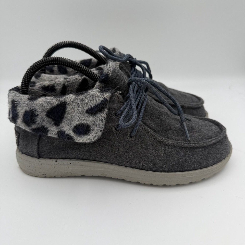 Women's Hey Dude Britt Grey Cheetah Wool Lined Slip-On Casual Comfort Shoes Sz 7 - Picture 3 of 8